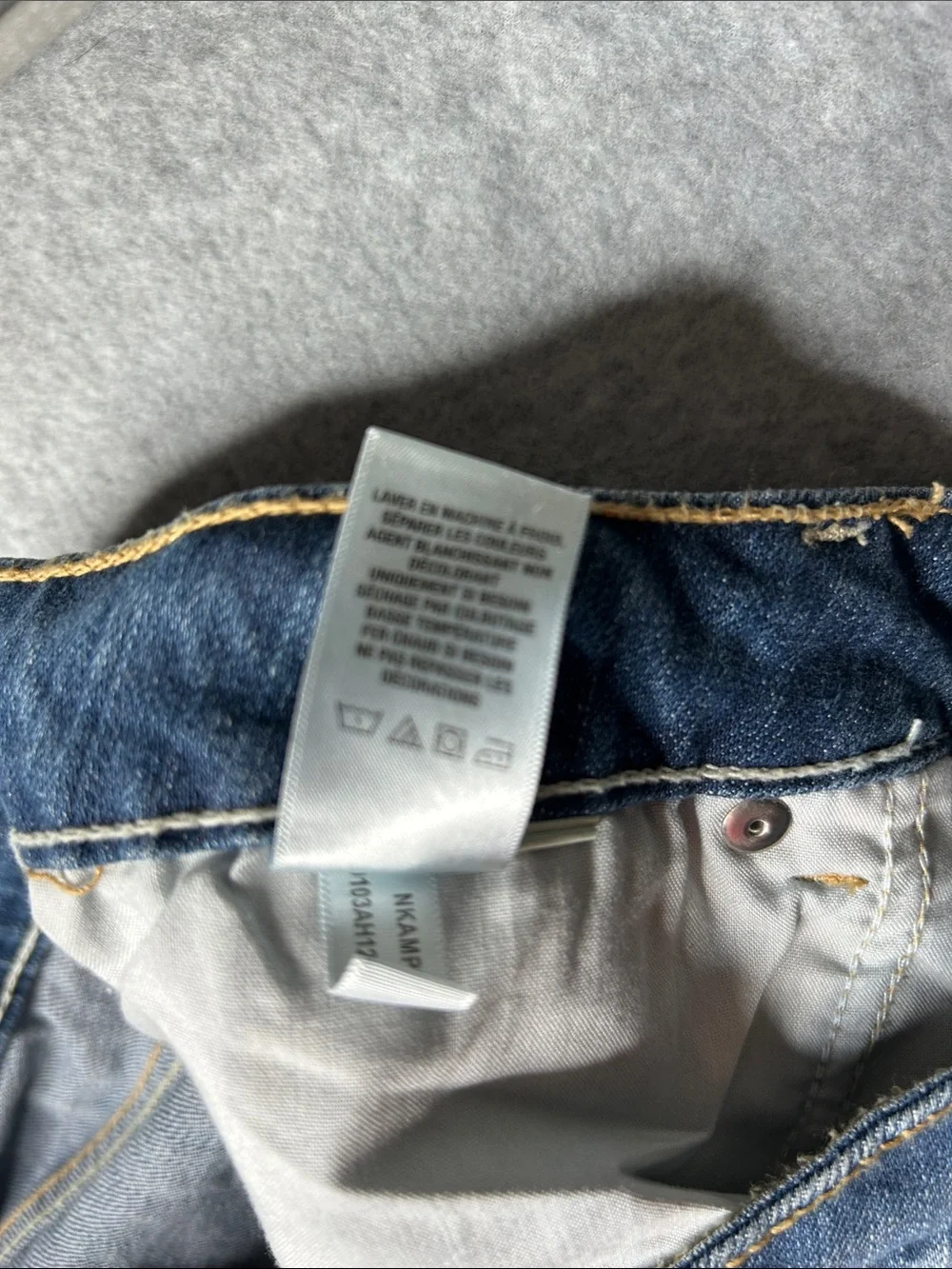 Aeropostale‎ Women's Blue Skinny Jeans with Distressed Details